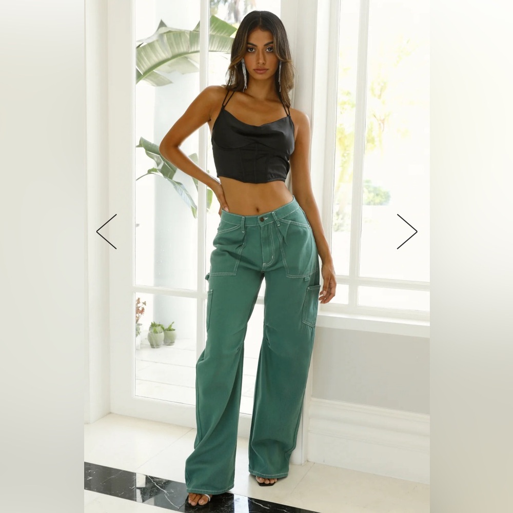 NWT! Lioness Miami Vice Pant- forest green